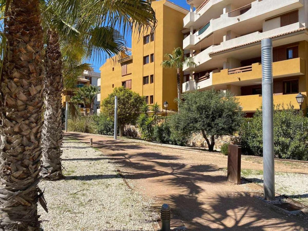 Acogedor Apartamento Al Lado De La Playa Alicante Exterior foto